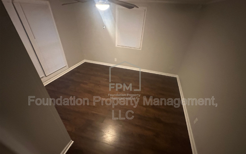 2933 College St - Photo 7 of 11