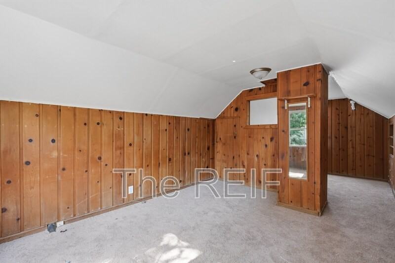 20200 Mccormick St - Photo 7 of 29