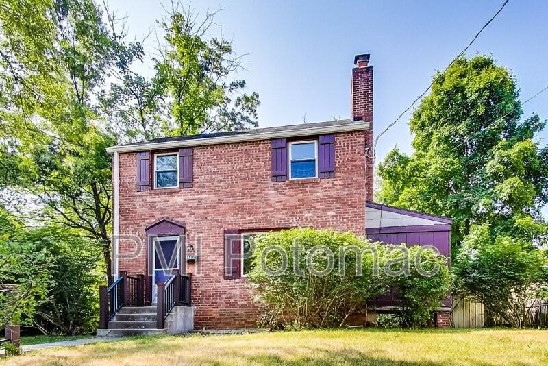 2710 Emmet Rd - Photo 2 of 36