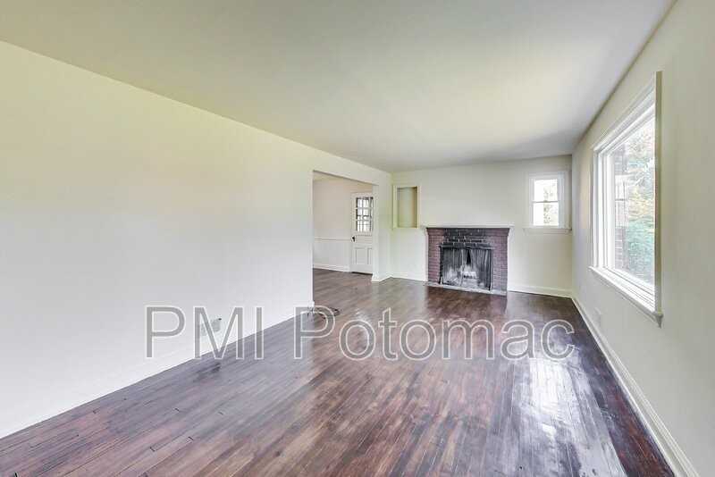 2710 Emmet Rd - Photo 4 of 36
