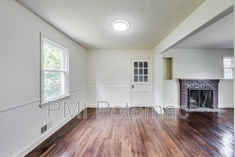 2710 Emmet Rd - Photo 7 of 36