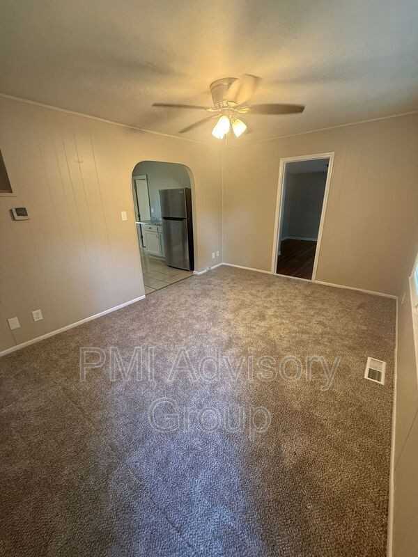 4401 Sw 19th St - Photo 3 of 10