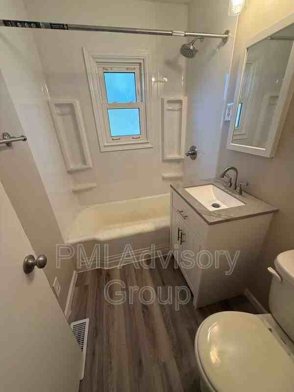 4401 Sw 19th St - Photo 5 of 10