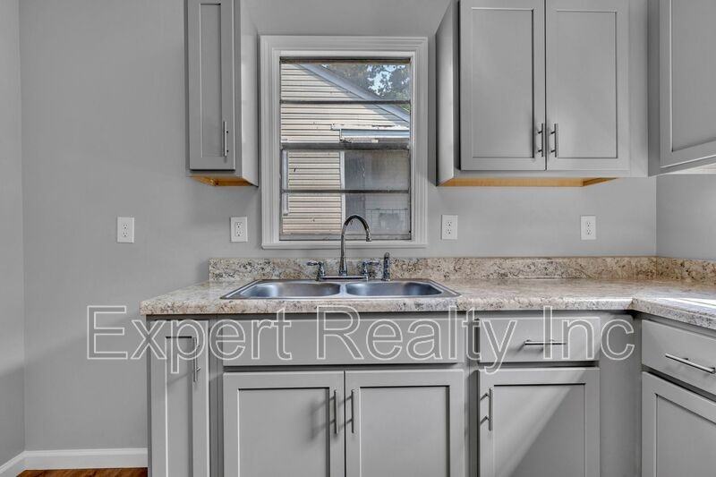 4807 Terrace M - Photo 4 of 23