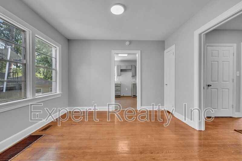 4807 Terrace M - Photo 7 of 23