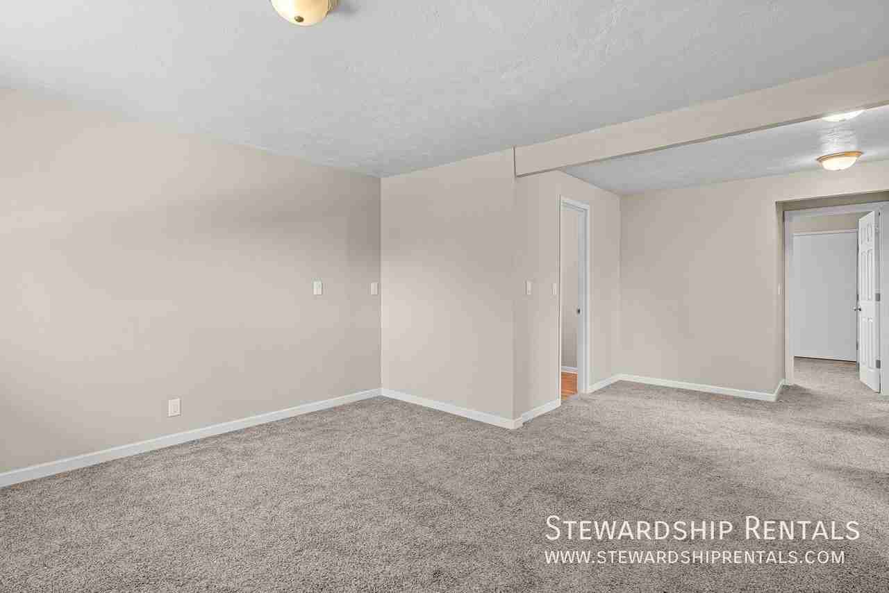 1859 W 12th Ave - Photo 5 of 17