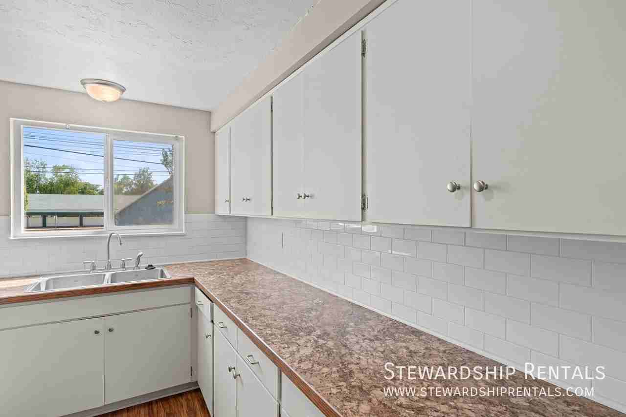 1859 W 12th Ave - Photo 7 of 17