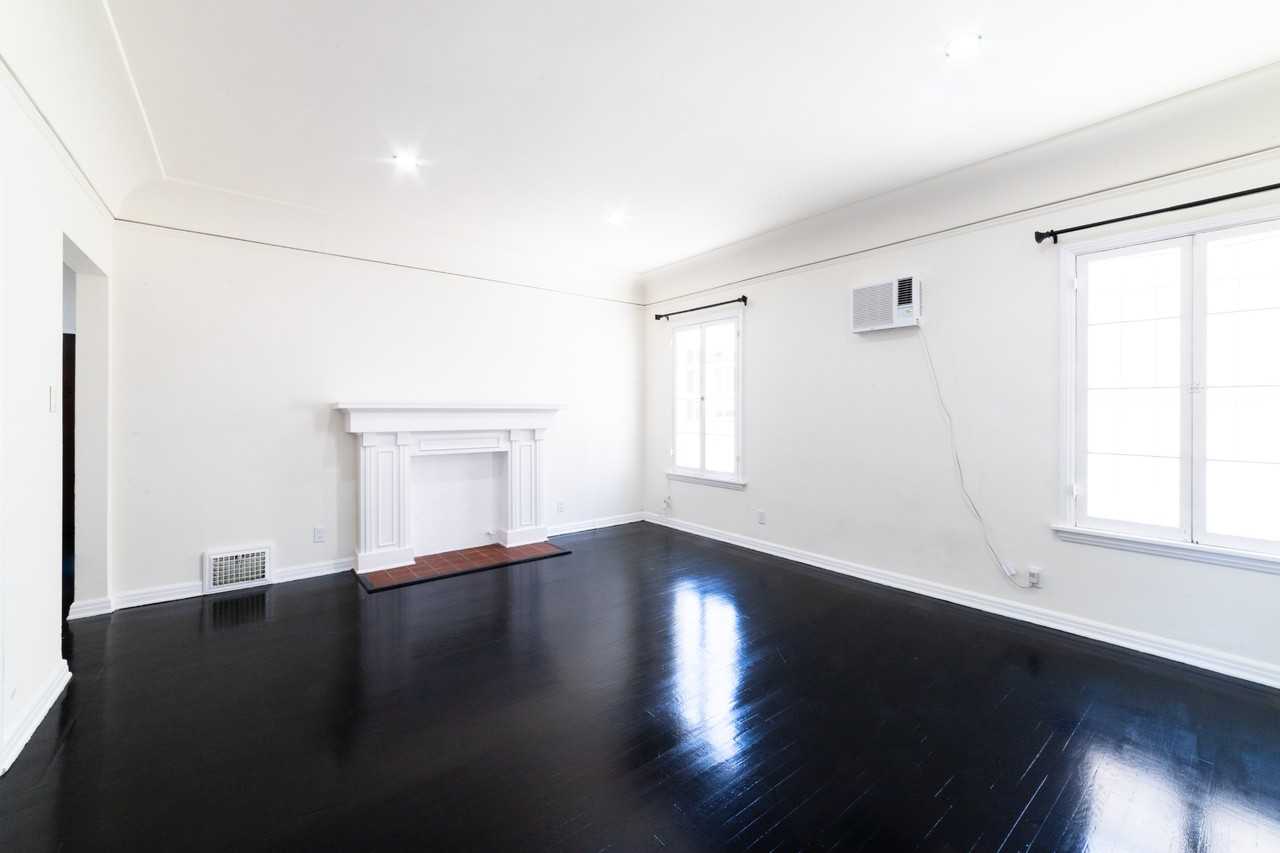 201 S Alexandria Ave #103 - Photo 4 of 26