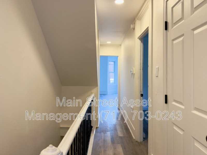 15 S Ann St #2 - Photo 4 of 24