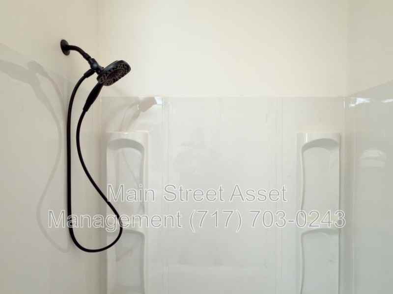 15 S Ann St #2 - Photo 5 of 24