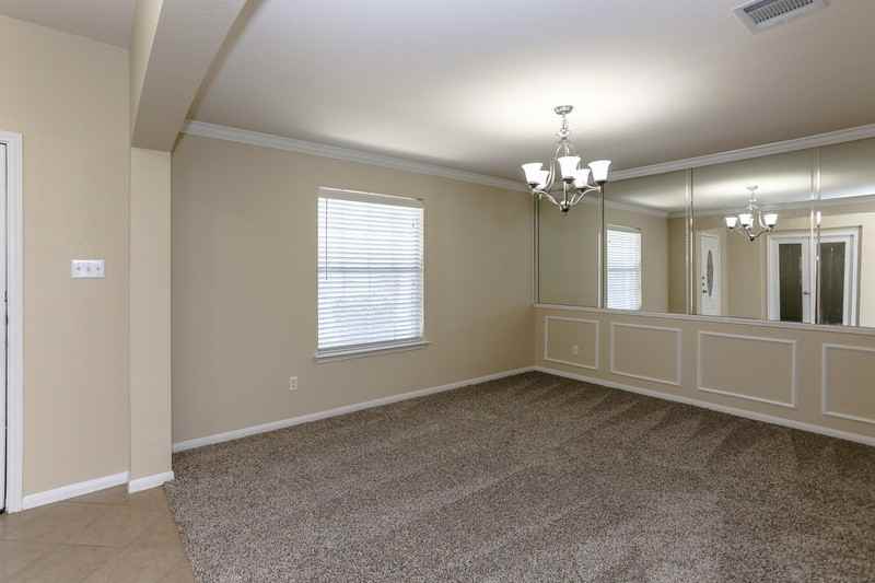 5805 Calcstone Dr - Photo 5 of 36
