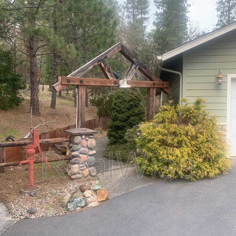 373 Donet Ln - Photo 5 of 19