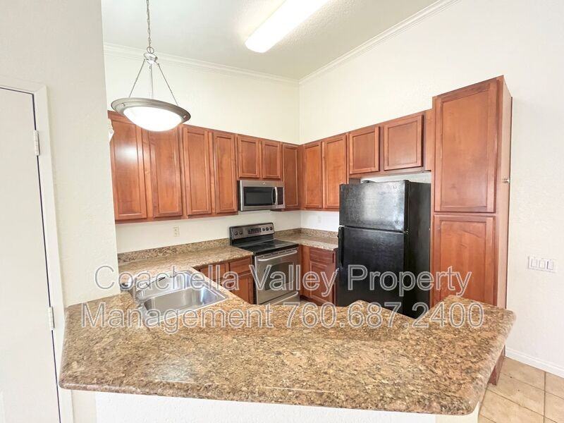 78650 Avenue #1204 - Photo 5 of 33