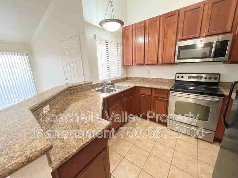78650 Avenue #1204 - Photo 6 of 33