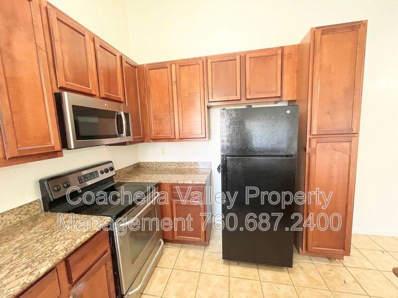 78650 Avenue #1204 - Photo 7 of 33