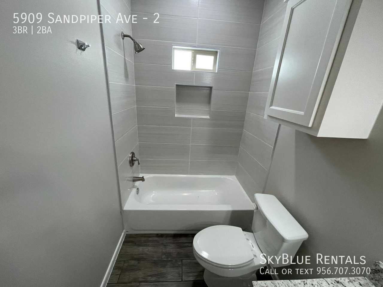 5909 Sandpiper Ave #2 - Photo 7 of 11