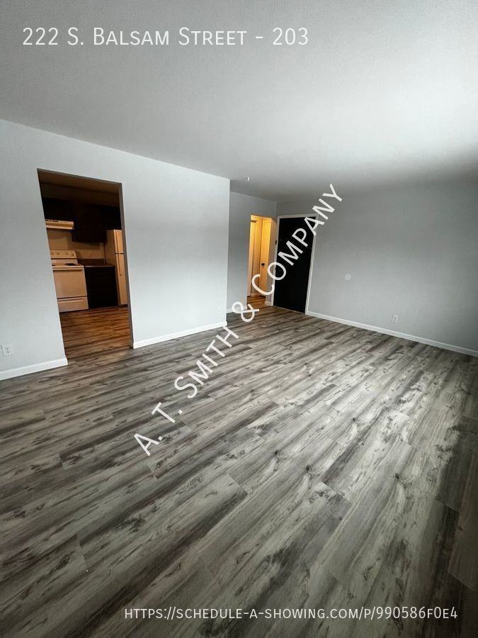 222 S Balsam St #203 - Photo 4 of 14