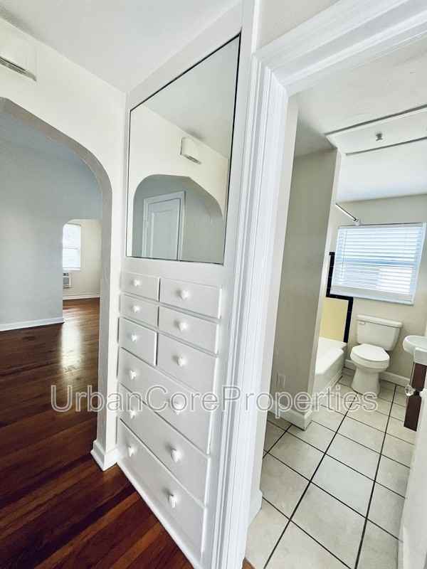 1527 5th St N #A2 - Photo 4 of 11