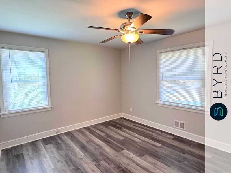 5231 Rockland Rd - Photo 6 of 26