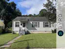 featured image of 4813 Augusta Ave