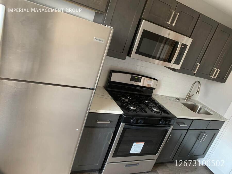6323 Carnation St #A - Photo 3 of 8