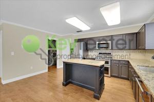 featured image of 1936 Hillock Ct