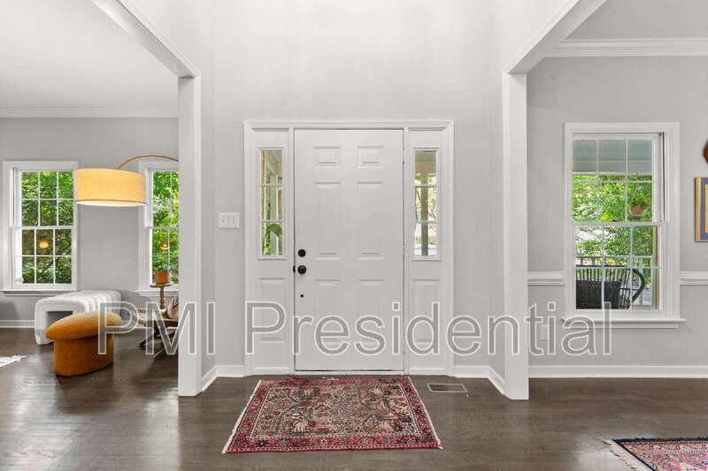 1809 Winding Way - Photo 5 of 49