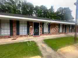 featured image of 42219 W Yellow Water Rd