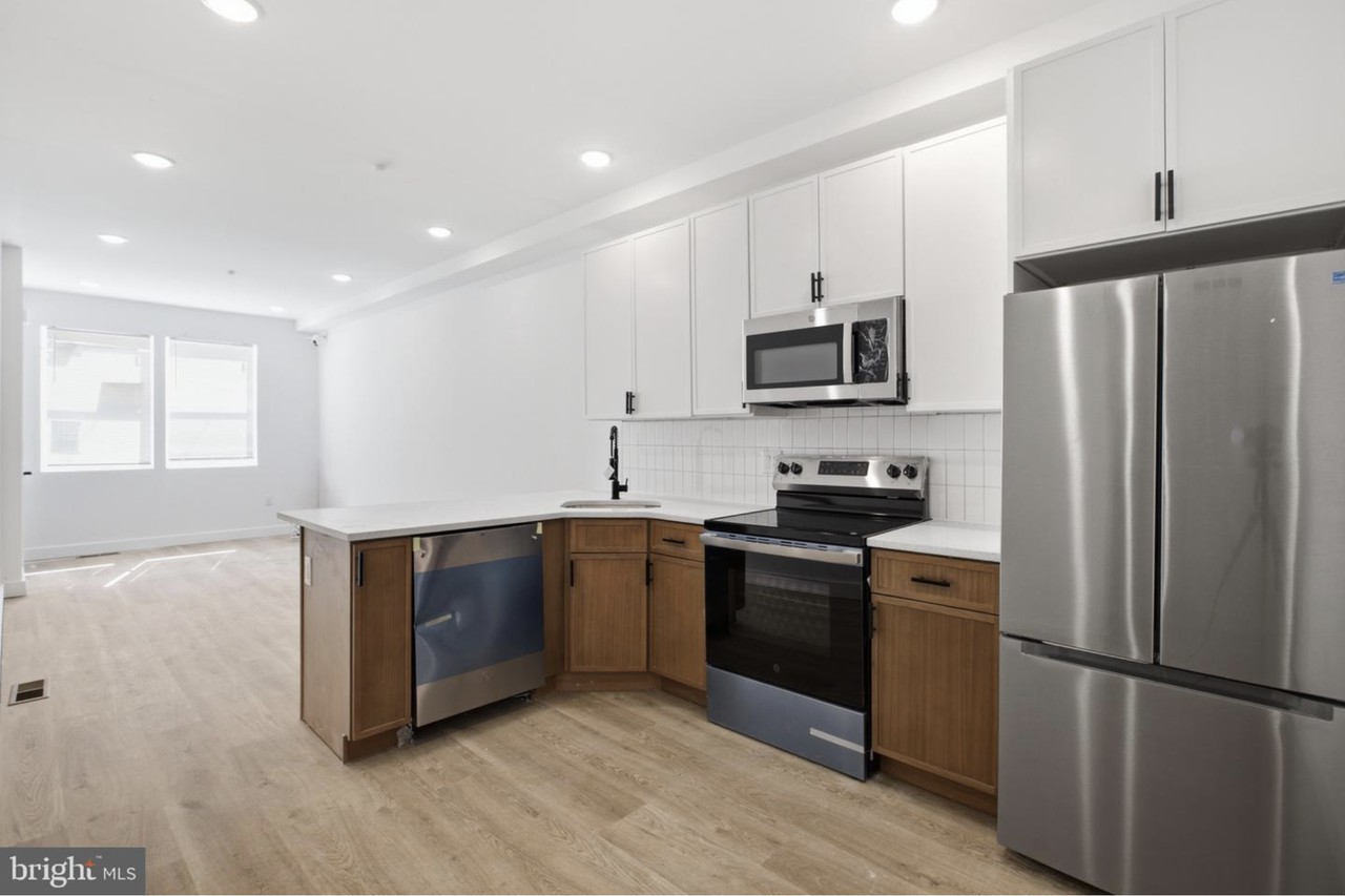2554 N 12th St #1 - Photo 6 of 17