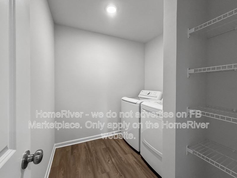 467 Sundown Dr - Photo 4 of 21