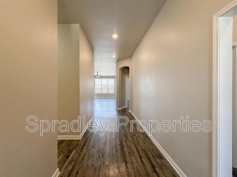 1131 Kiskadee Branch Dr - Photo 2 of 26