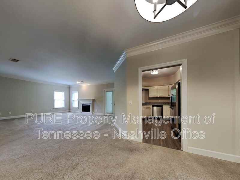 702 Arkland Pl - Photo 5 of 27