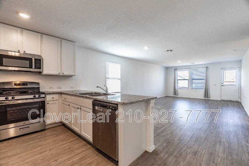 11967 Sand Wedge Way - Photo 6 of 34