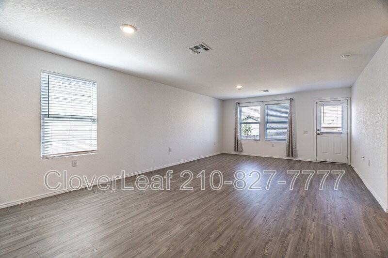 11967 Sand Wedge Way - Photo 7 of 34