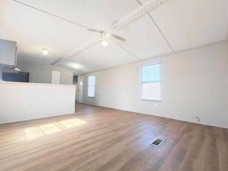 4409 Rainbow Ln - Photo 2 of 12
