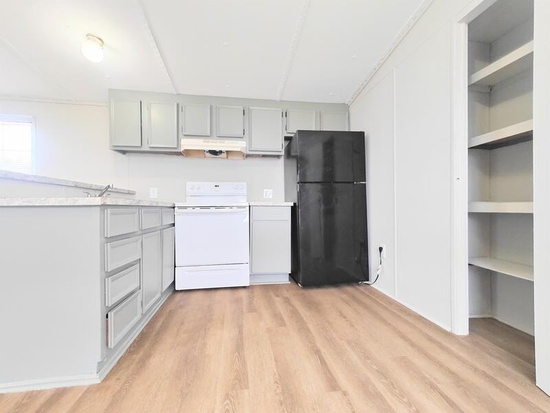 4409 Rainbow Ln - Photo 3 of 12