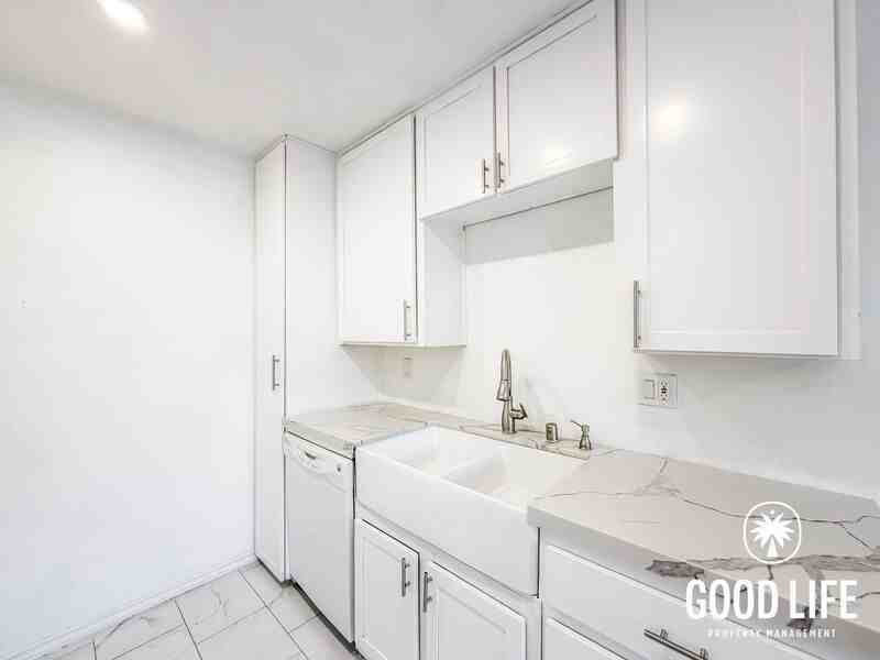 4185 Louisiana St #3 - Photo 7 of 13