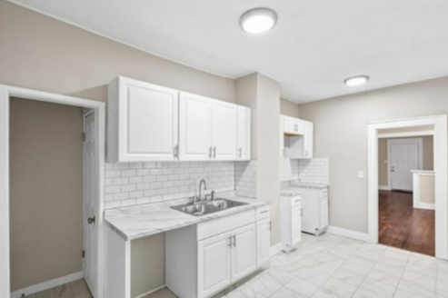 5014 College Ave - Photo 5 of 6