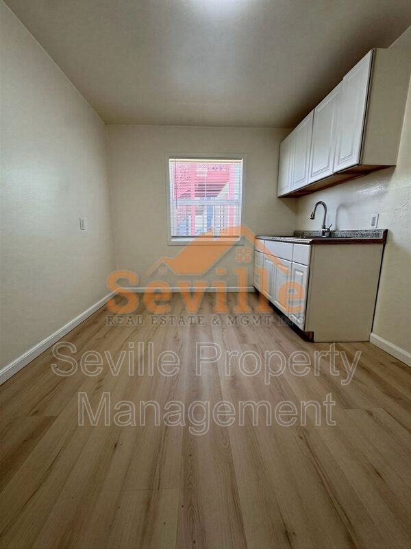 1814 Chestnut St - Photo 4 of 8