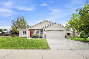 1622 W Meffan Ave - Photo 1 of 1