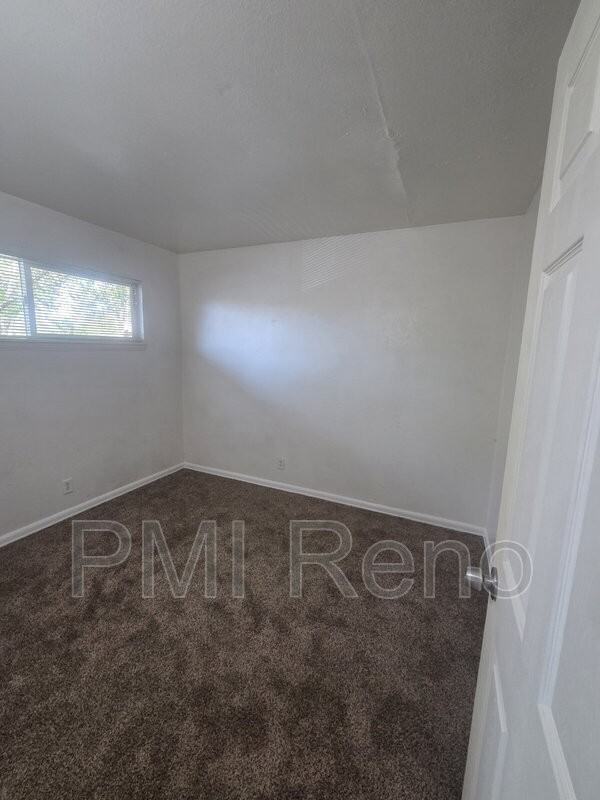 821 Spokane Street #8 - Photo 3 of 8