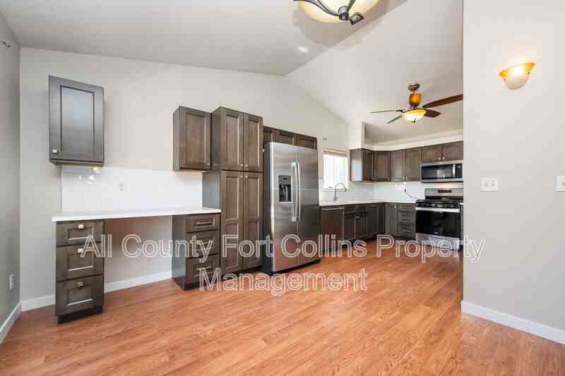 224 Whitney Bay - Photo 5 of 21