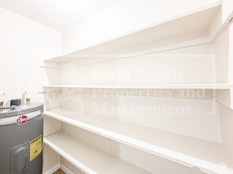 815 W Carole St #5 - Photo 7 of 10