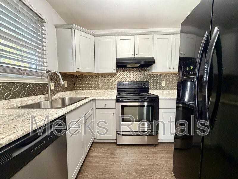 2B Dalton Way - Photo 4 of 8