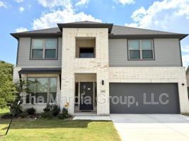 featured image of 588 Moonrise St