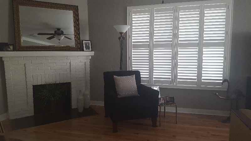 305 Marshall St - Photo 7 of 15