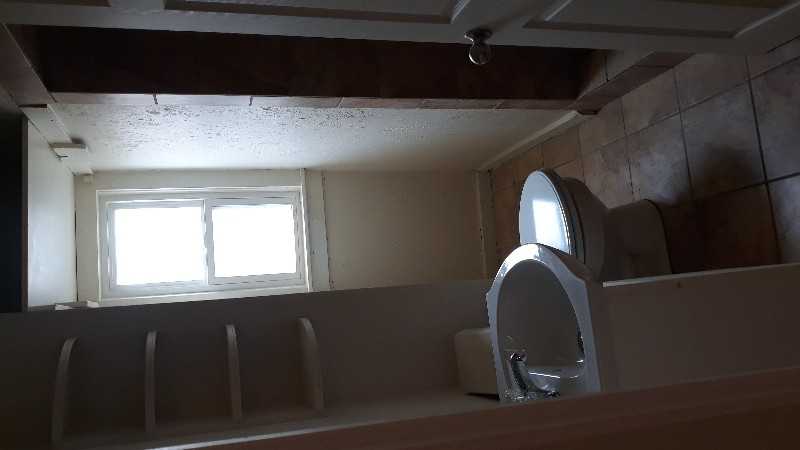 2710 8th Ave - Photo 7 of 8