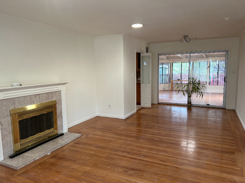 25841 Bryn Mawr Ave - Photo 2 of 12