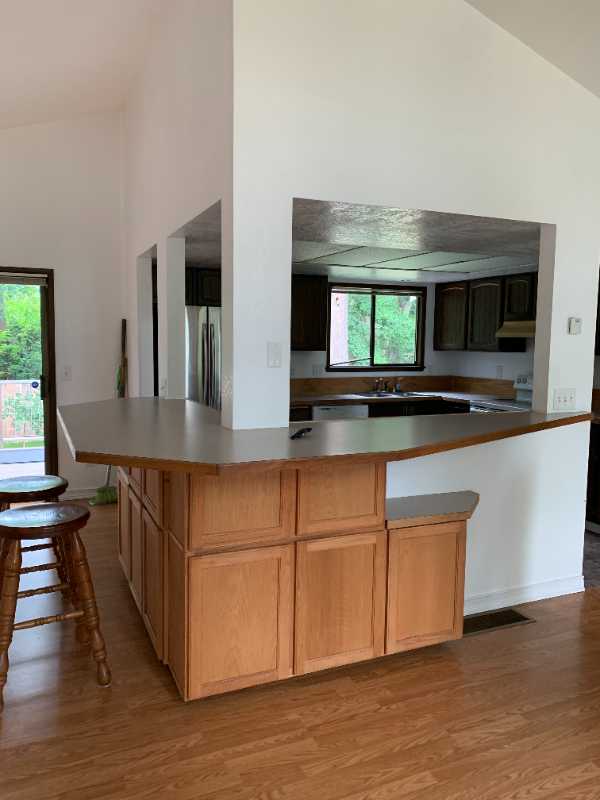 1459 Manor Way - Photo 4 of 6