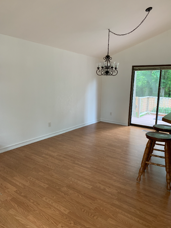 1459 Manor Way - Photo 5 of 6